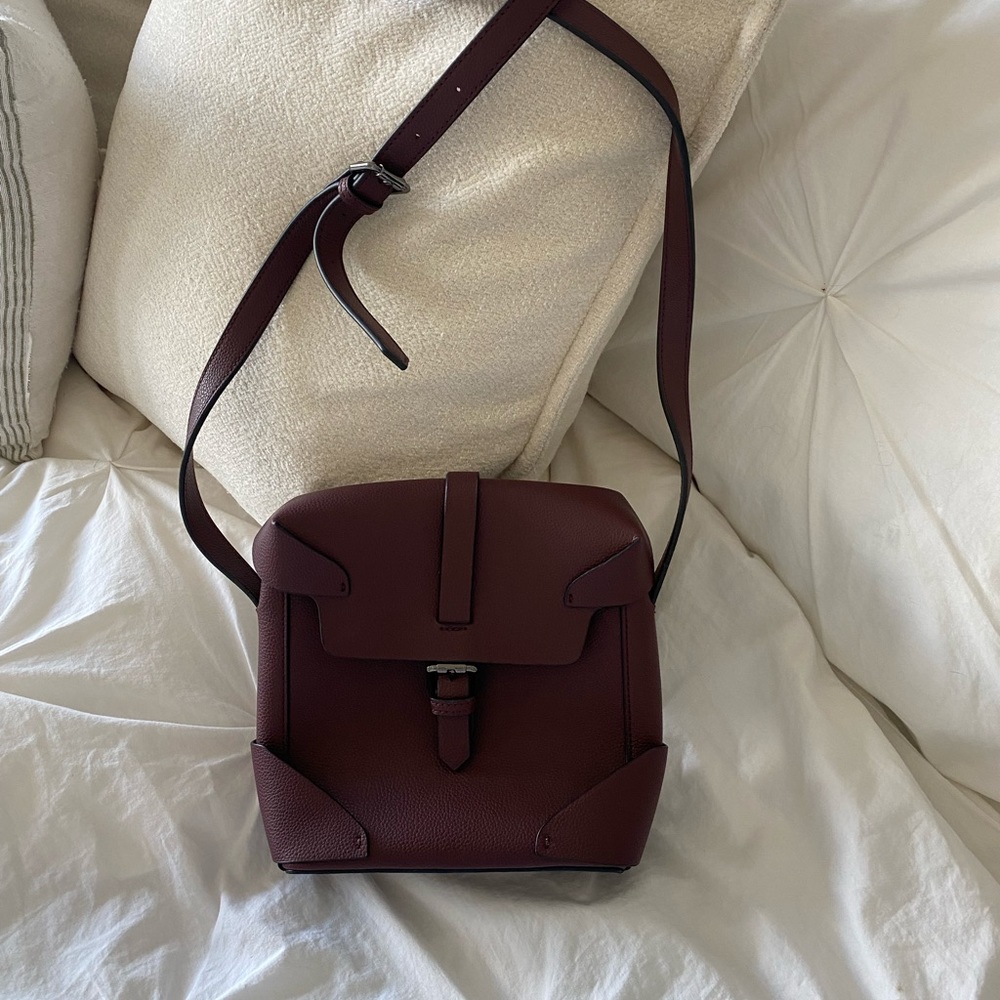 Vegan Leather Crossbody bag